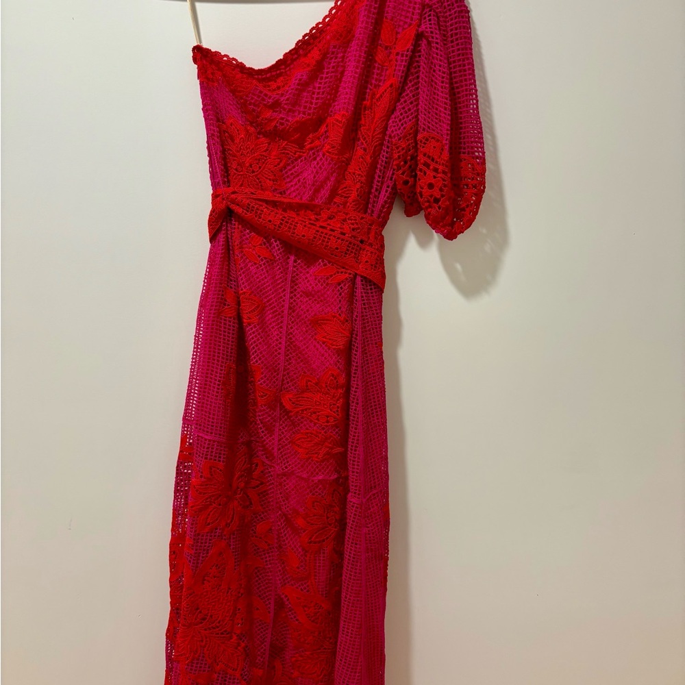 FARM Rio Bicolor Guipure One-Shoulder Maxi Dress Size Medium - Picture 9 of 11
